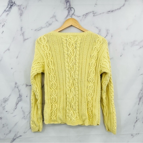 Disney Vintage Winnie The Pooh Chunky Knit Sweater Yellow - Picture 6 of 7